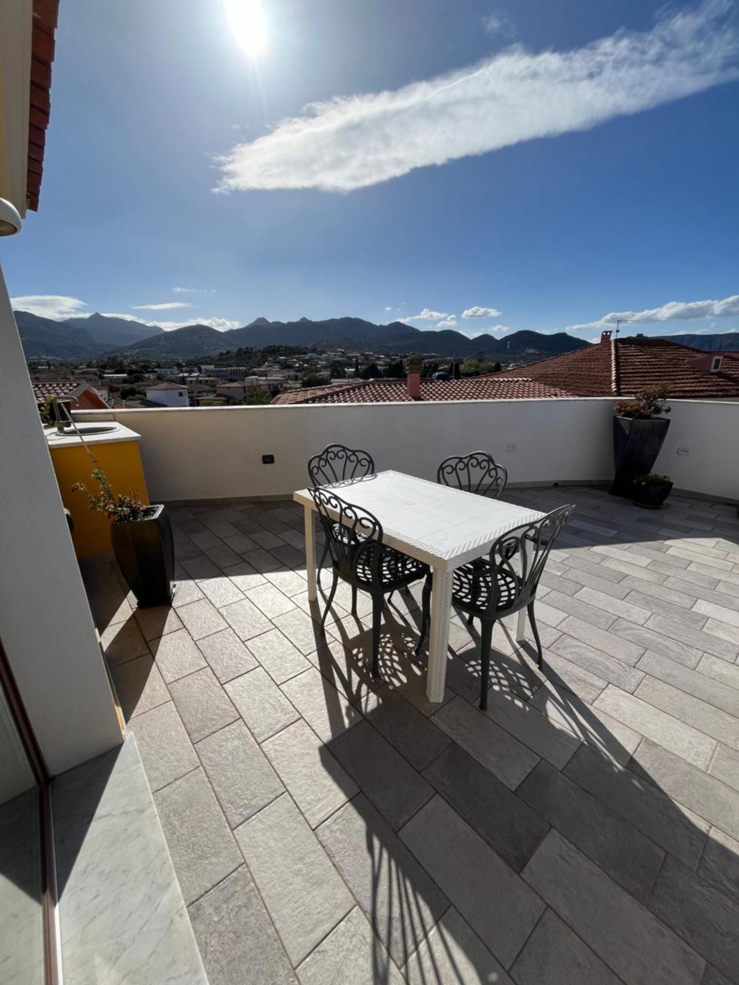 B&B Florian San Teodoro  Eksteriør bilde